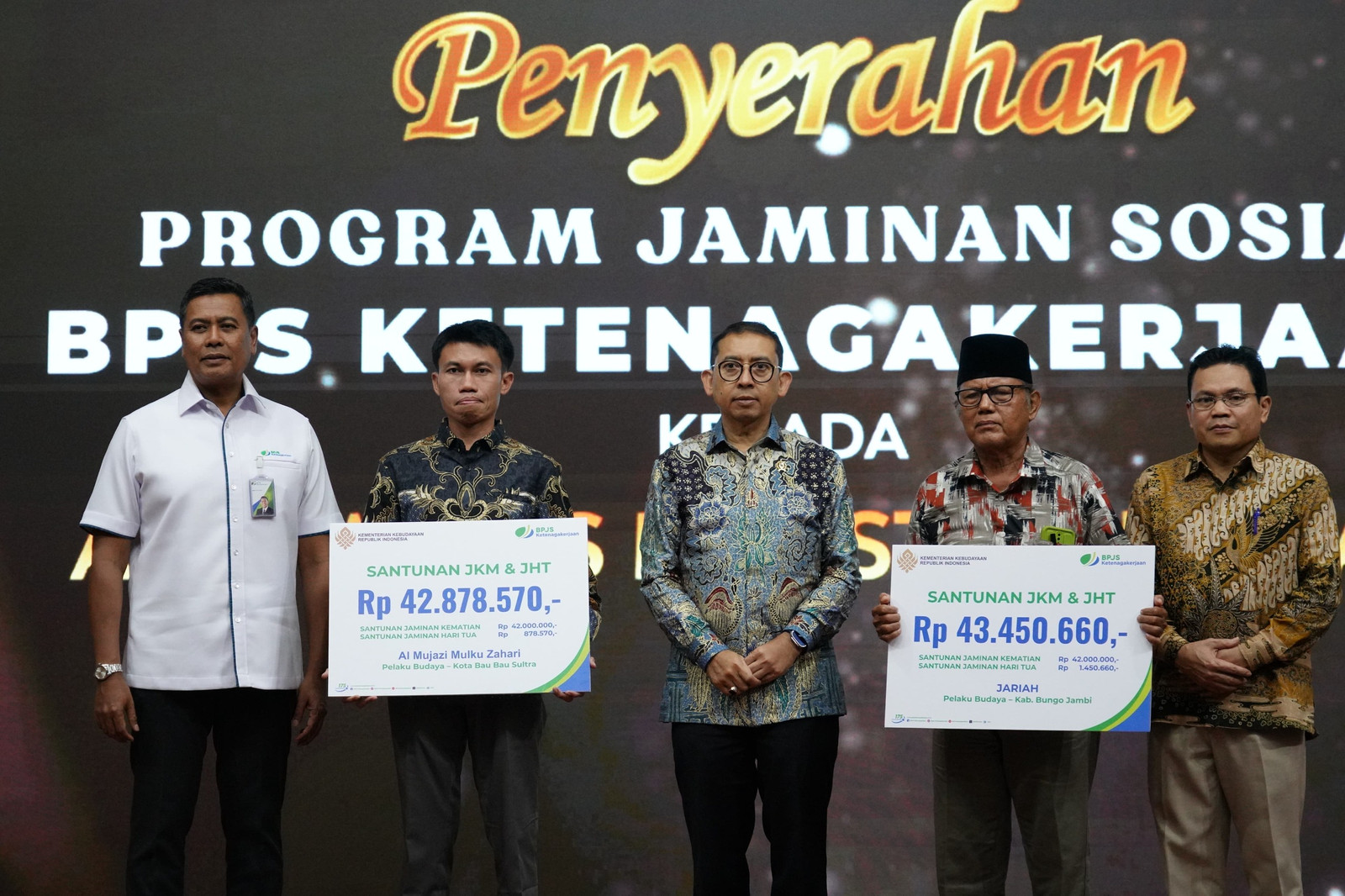 Penyerahan BPJS ke Seni dan Budaya.